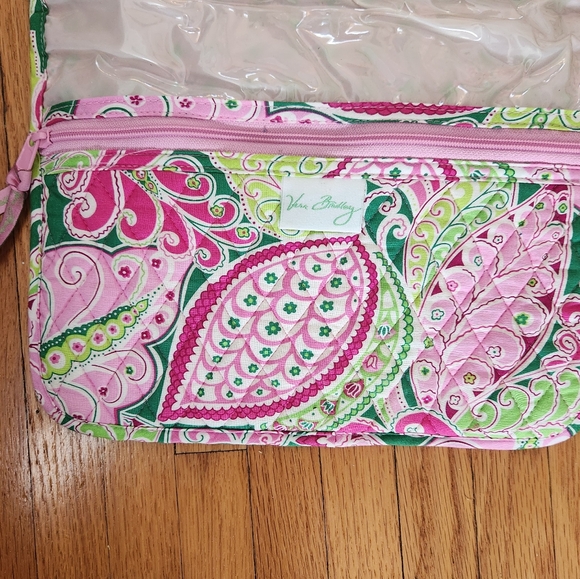 Vera Bradley Travel Organizer - Picture 5 of 13